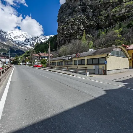 Pontal 11 - Relax E Vista Sulle Montagne - Cour 0154