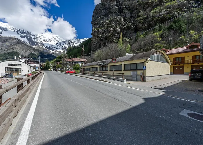 Pontal 11 - Relax E Vista Sulle Montagne - Cour 0154